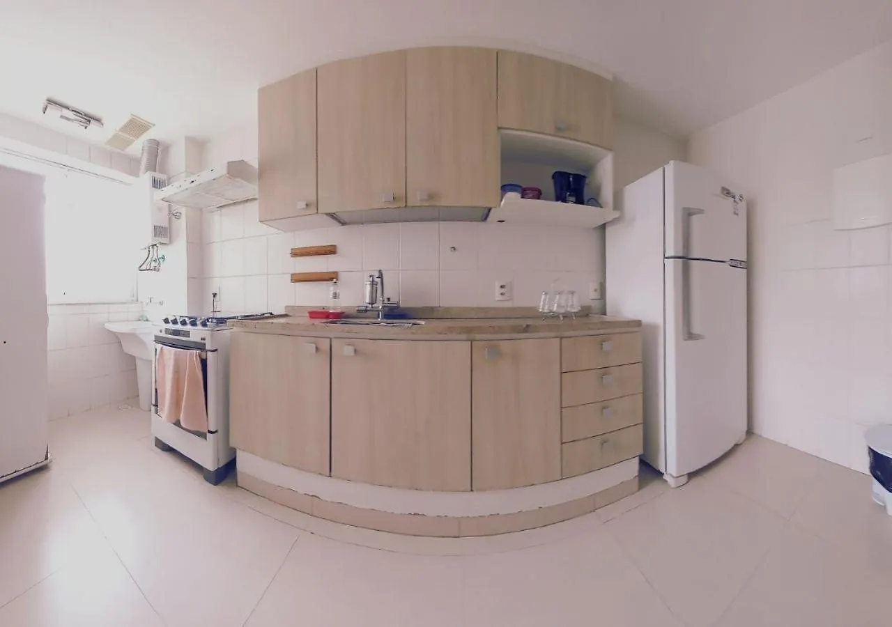 Apartamento Para Temporada Em Cabo Frio - Excelente Localizacao No Bairro Parque Riviera! 0*,