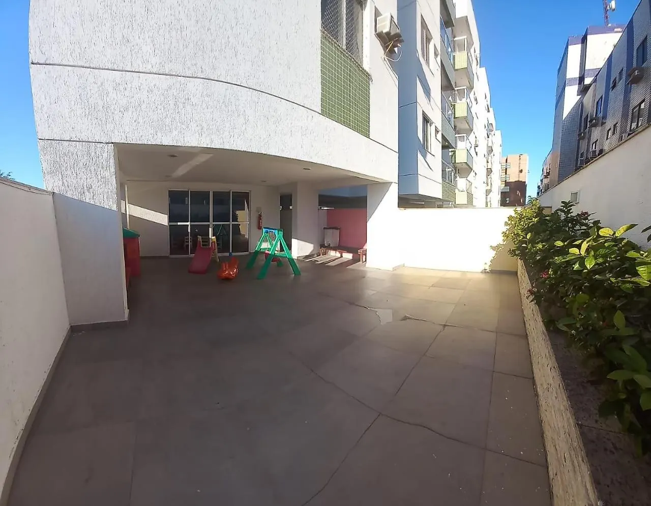 Apartment Apartamento Para Temporada Em Cabo Frio - Excelente Localizacao No Bairro Parque Riviera!